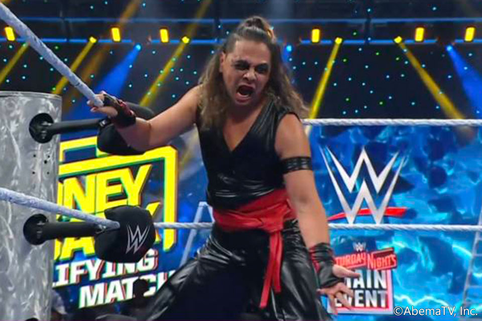 5/24【WWE】中邑がナイト、ブラックとの予選敗北でMITBラダー戦出場権