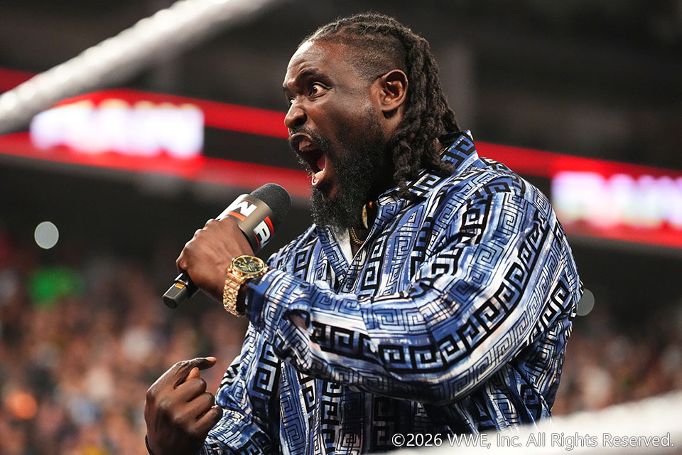 4/14【WWE】レスナー戦へオバ・フェミが宣言「ビーストを終わらせる
