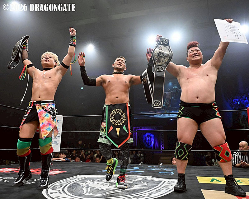 4/26【DRAGONGATE】新生NATURAL VIBESが異色トリオ返り討ちで