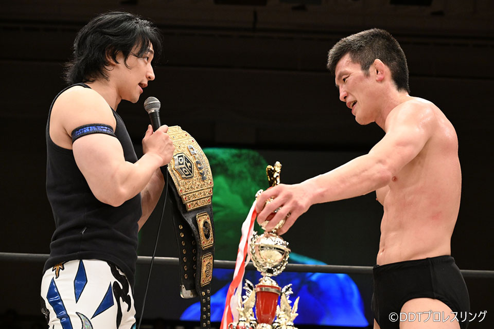 5/31【DDT】青木が鈴木、MAO連破でKING OF DDT初制覇 6・28後楽園でKO